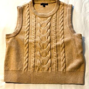 Banana Republic sweater vest. Size: Medium color: Camel. Like New.